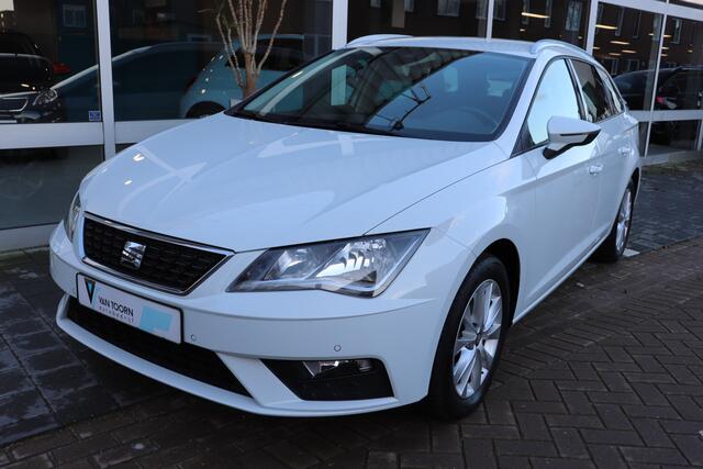 Seat LEON ST 1.4 EcoTSI Style Business Intense Automaat. Navigatie.