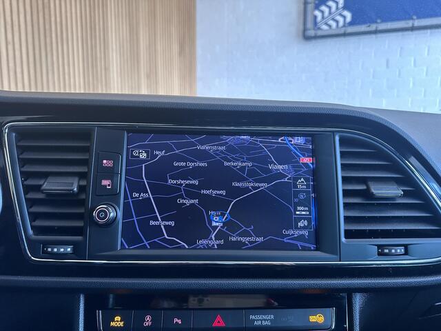 Seat LEON 1.5 TSI FR Ultimate Edition Black Pano | Digital 1.5 TSI FR Ultimate Edition Black