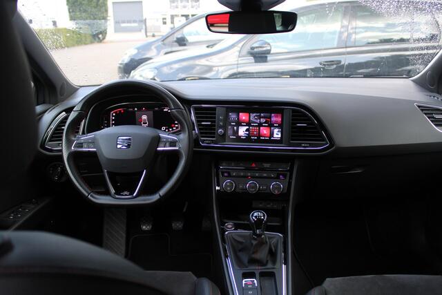 Seat LEON ST 1.5 TSI FR Ultimate Edition | Virtual | Org.NL | LED |