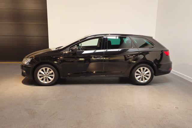 Seat LEON ST 1.5 TSI Style Ultimate Edition - Automaat - Apple Carplay/Android auto - Achteruitrijcamera - Sensoren voor en achter