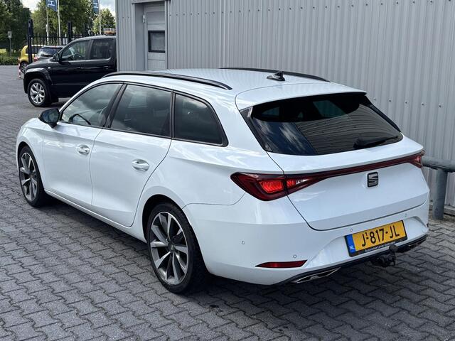 Seat LEON Sportstourer 1.5 TSI FR Launch Edition*ACC*HAAK*ECC*NAVI*LED*