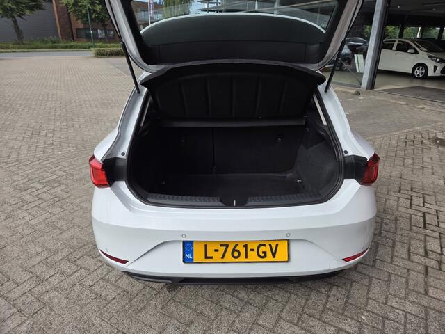 Seat LEON 110pk TSI Style Business | Climate | Carplay | PDC