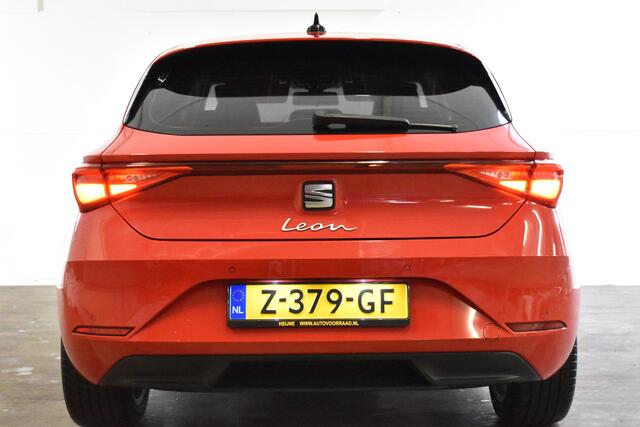 Seat LEON TSI 110PK STYLE BUSINESS VIRTUAL/PDC/ECC