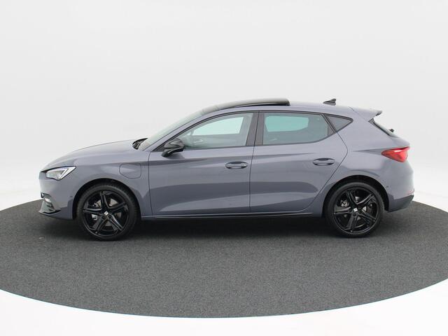 Seat LEON FR Business 1.5 TSI eHybrid PHEV 204pk | Panoramadak | Adaptive cruise control | Stoelverwarming | Black pack