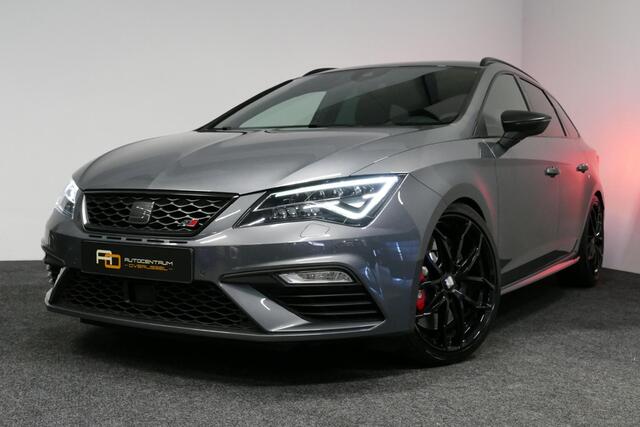 Seat LEON ST 2.0 TSI 4DRIVE CUPRA / ABT Tuning / JE Design uitlaatsysteem / Brembo / Performance Pack / Stoelverwarming / Apple Carplay - Android Auto / BEATS Audio Systeem / Achteruitrijcamera / 19'' LMV / Sfeerverlichting / DCC (Adaptive onderstel) / Cruise Cont