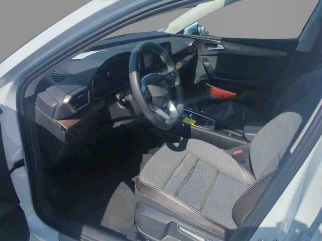 Seat LEON 1.4 TSI eHybrid 204pk PHEV Excellence / Panoramadak / Camera / Adaptive Cruise / Wordt Verwacht