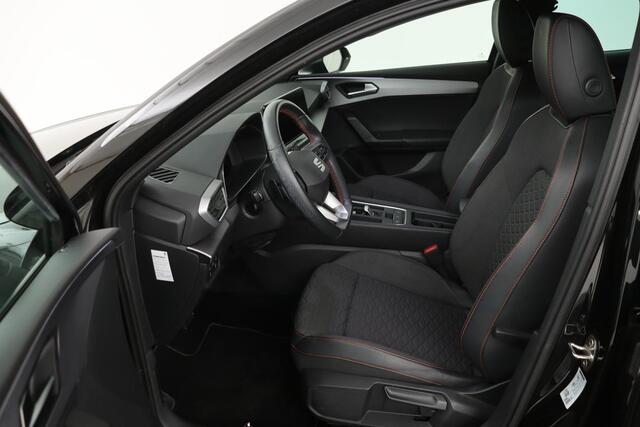 Seat LEON 1.5 eTSI FR Launch Edition | Carplay | Stoel & stuurverwarming | Camera | Adaptive cruise | Navigatie | Keyless | Full LED | Sportstoelen