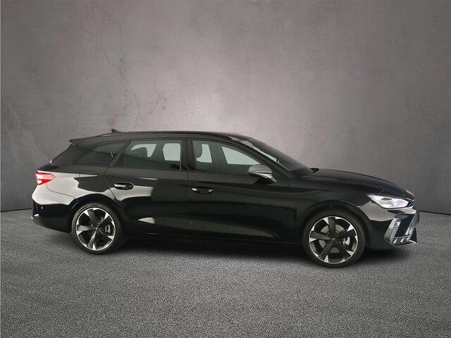 Seat LEON Business 1.5 TSI eHybrid 204pk DSG Automaat Adaptive cruise control, Navigatie, Achteruitrijcamera, Elektrische achterklep, Stoelverwarming, Stuurwiel verwarmd