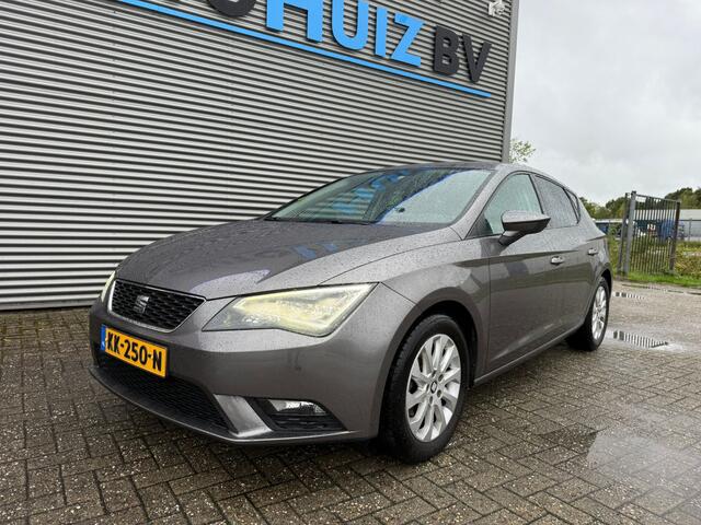 Seat LEON 1.0 EcoTSI Style Connect Navigatie Camera