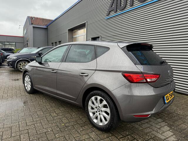 Seat LEON 1.0 EcoTSI Style Connect Navigatie Camera