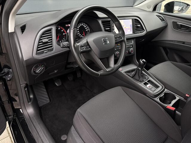 Seat LEON ST 1.0 EcoTSI Style Business Intense ?Navigatie ?Apple Carplay & Android Auto ?Keyless ?Lane Assist ?Climate ?Cruise ?Parkeersensoren ?Lichtmetaal 17"