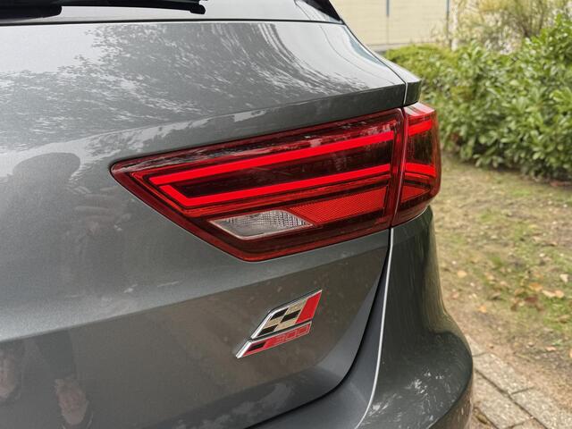 Seat LEON ST 2.0 TSI 4DRIVE CUPRA 300 DSGoPanooLeder