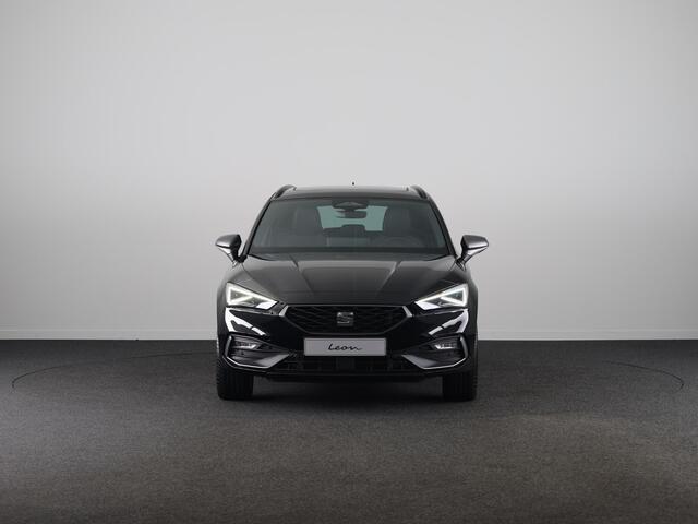 Seat LEON Sportstourer FR Business PHEV 1.5 TSI 204 pk 6 versn. DSG | Safe & Driving Pack | Panoramadak | 18 inch