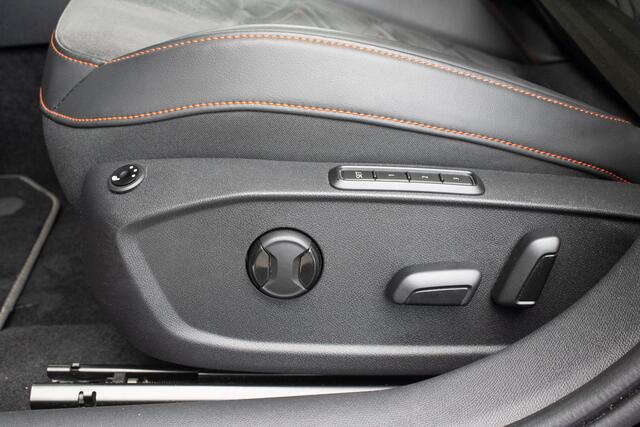 Seat LEON 1.4 TSI eHybrid PHEV FR Bus.Int. PANO Memory Camera Adaptief