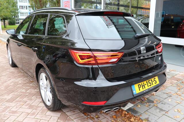 Seat LEON ST 1.4 EcoTSI FR. Nederlandse auto! Navigatie.