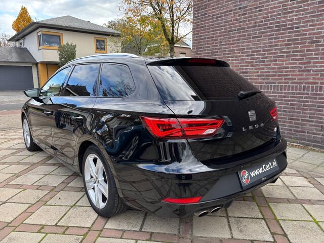 Seat LEON 1.8 TSI FR Business Intense LED KEYKLESS APPLE CARPLAY AUTOMAAT
