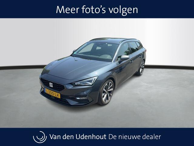 Seat LEON Sportstourer 1.5 eTSI 150pk FR Business Intense DSG / Navigatie / Parkeersensoren