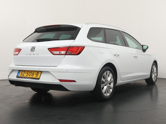 Seat LEON ST 1.0 EcoTSI Style Business Intense Automaat - Navigatie - Climate Control - Parkeersensoren