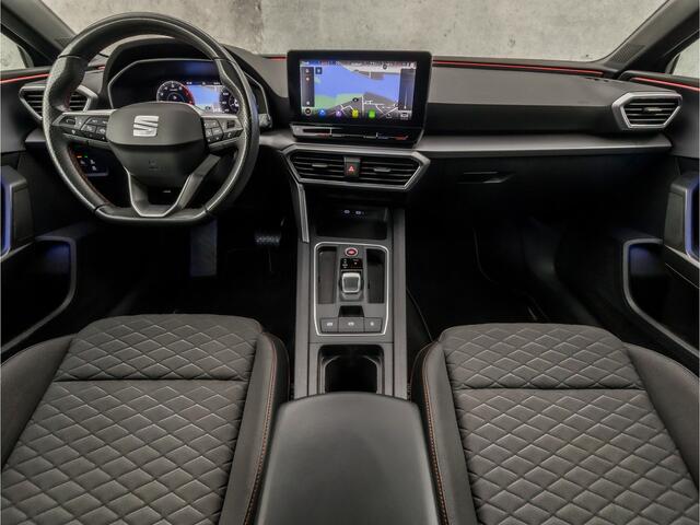 Seat LEON Sportstourer 1.5 TSI FR Sport 150Pk Automaat (APPLE CARPLAY, GROOT NAVI, ADAPTIVE CRUISE, SPORTSTOELEN, ZWART HEMEL, GETINT GLAS, LED KOPLAMPEN, PARKEERSENSOREN, NIEUWE APK, NIEUWSTAAT)