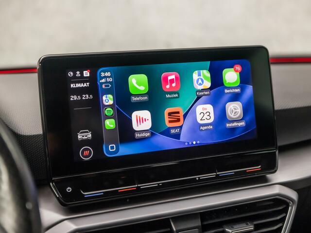 Seat LEON Sportstourer 1.5 TSI FR Sport 150Pk Automaat (APPLE CARPLAY, GROOT NAVI, ADAPTIVE CRUISE, SPORTSTOELEN, ZWART HEMEL, GETINT GLAS, LED KOPLAMPEN, PARKEERSENSOREN, NIEUWE APK, NIEUWSTAAT)