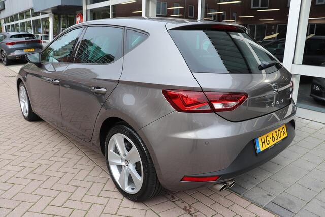 Seat LEON 1.4 EcoTSI FR Connect Dealer onderhouden, Navigatie, Full-led.