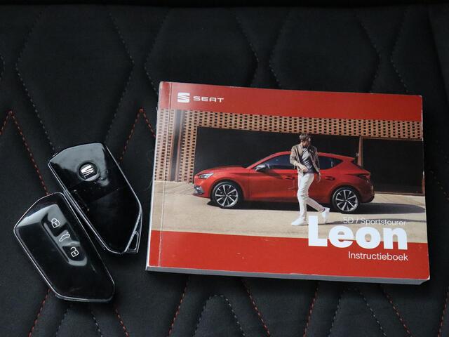 Seat LEON 1.5 eTSI FR Launch Edition | Trekhaak | Camera | Navigatie!