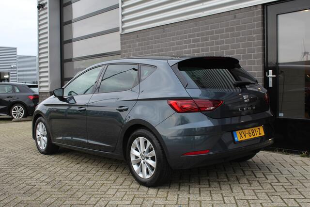 Seat LEON 1.0 EcoTSI Style Business Intense / Carplay / Keyless / N.A.P.