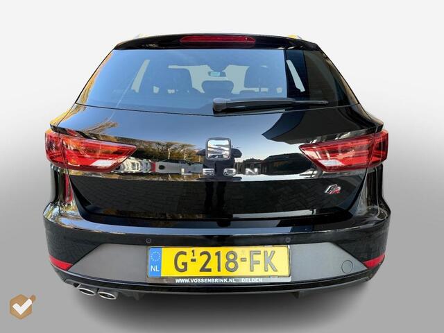 Seat LEON 1.5 TSI ST FR Business Intense NL-Auto *Geen Afl. kosten*