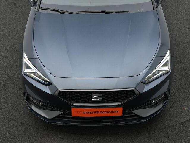 Seat LEON Sportstourer 1.0 eTSI 110 pk DSG FR Business Intense | Panoramadak | Achteruitrijcamera | Navigatie | Adaptive Cruise