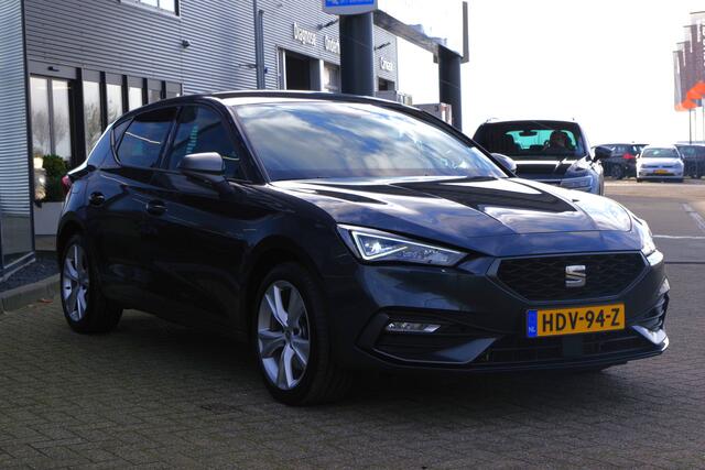 Seat LEON 1.4 TSI eHybrid PHEV FR, Memory, Leder-Alcantara, Carplay, Camera,
