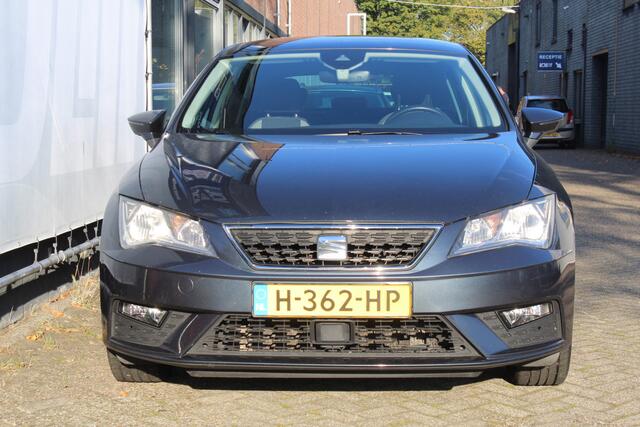 Seat LEON 1.0 EcoTSI Style Business Intense All season banden l NAvi l Apple/Android carplay l cruise control l airco l lm velgen