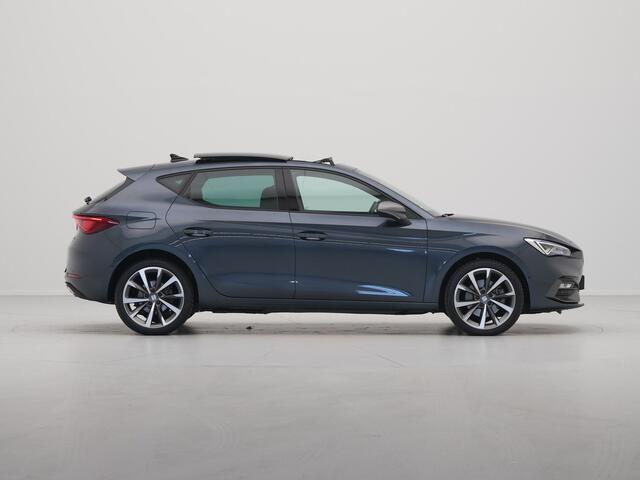 Seat LEON 1.4 TSI eHybrid PHEV 204pk FR Business Intense Panorama Navigatie Stoel/stuurverwarming Keyless Acc