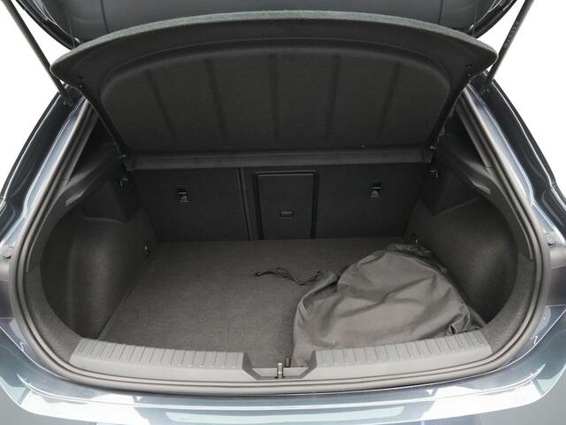 Seat LEON 1.4 TSI eHybrid PHEV 204pk FR Business Intense Panorama Navigatie Stoel/stuurverwarming Keyless Acc