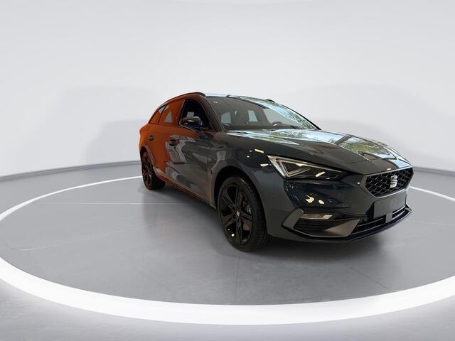 Seat LEON Sportstourer 1.5 TSI e-Hybrid FR Business 204 PK l Black Pack l Wegklapbare Trekhaak l Safe & Drive