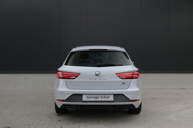 Seat LEON ST 1.5 TSI FR Ultimate Edition Black Sky - Stoelverwarming - ACC - LED - Carplay - PDC - Digital Cockpit - Rijklaar
