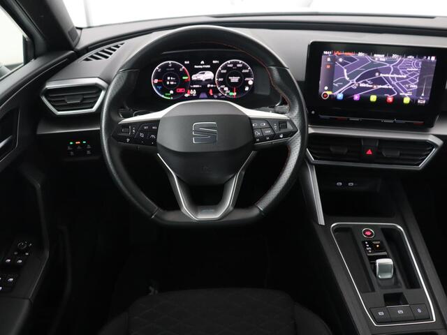 Seat LEON 1.4 TSI eHybrid PHEV FR | Stoelverwarming | Adaptive cruise | Camera | Carplay | Stuurverwarming | 18'' | Navigatie | Park Assist | Keyless | Sportstoelen | Plug In