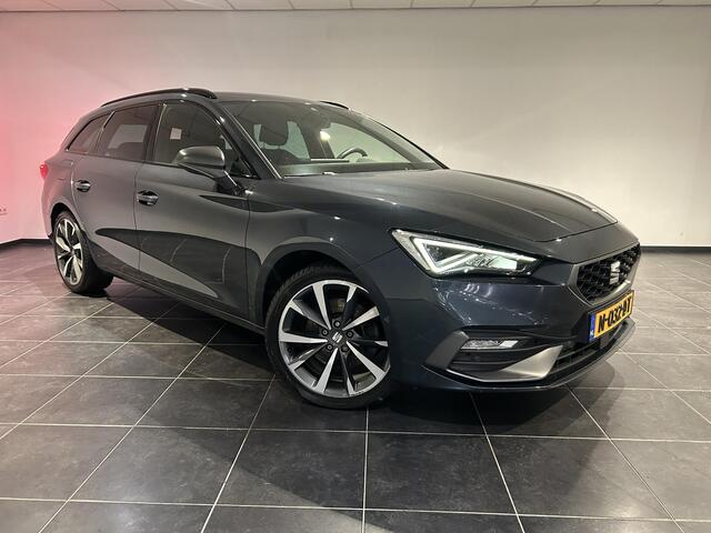 Seat LEON Sportstourer 1.5 eTSI FR | Navigatie | Achteruitrijcamera | Trekhaak