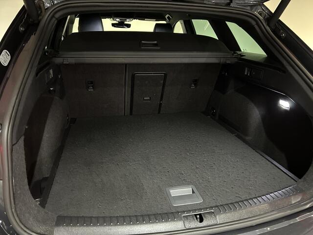 Seat LEON Sportstourer 1.5 eTSI FR | Navigatie | Achteruitrijcamera | Trekhaak