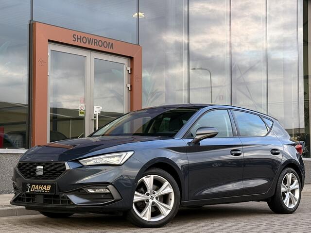Seat LEON 1.5 eTSI FR | ACC | Park Assist | Interieurverlichting | Stoel/Stuurverwarming | Apple Carplay |