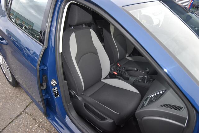 Seat LEON 1.6 TDI Reference Ecomotive , TREKHAAK , CR CONTR , AIRCO , PDC A ,