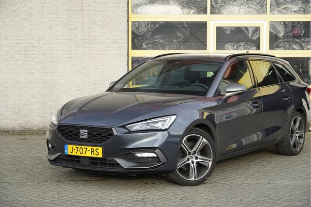 Seat LEON Sportstourer 1.5 TSI 150PK! FR Launch Edition BJ2020 Lmv 18" | Led V+A | Pdc | Navi | Elek. trekhaak | App-Connect | Virtual cockpit | Climate control | Cruise control | Sportstoelen | Zwarte hemel | FR Sport stuurwiel | Extra getint glas | Nw-model!