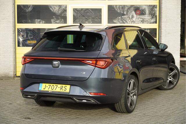 Seat LEON Sportstourer 1.5 TSI 150PK! FR Launch Edition BJ2020 Lmv 18" | Led V+A | Pdc | Navi | Elek. trekhaak | App-Connect | Virtual cockpit | Climate control | Cruise control | Sportstoelen | Zwarte hemel | FR Sport stuurwiel | Extra getint glas | Nw-model!
