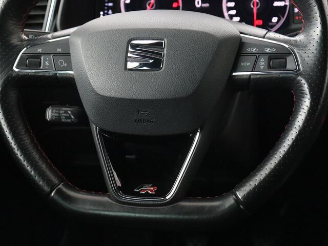 Seat LEON 1.5 TSI FR Ultimate Edition | Stoelverwarming | Carplay | Beats Pack | Adaptive cruise | Sfeerverlichting | Navigatie | Keyless | Virtual Cockpit | Climate control | Sportstoelen