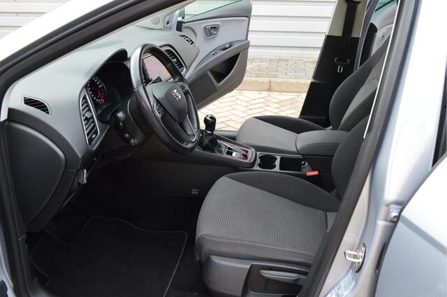 Seat LEON ST 1.0 EcoTSI Style Business Intense O.a: PDC, Keyless, Cruise, Clima, Navi, Carplay, Etc. All-in prijs!