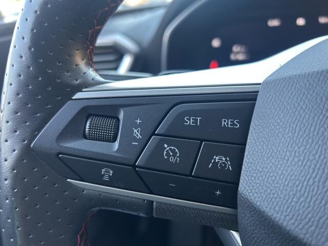 Seat LEON Sportstourer 1.4 TSI eHybrid PHEV FR // LED // NAVI // PDC V+A // CAMERA // STOEL + STUURWIELVERWARMING // ADAPTIV. CRUISE