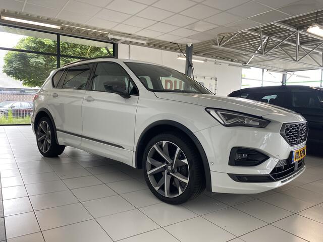 Seat Tarraco 1.4 TSI e-Hybrid PHEV FR Trekhaak /Apple carplay/android /360 camera