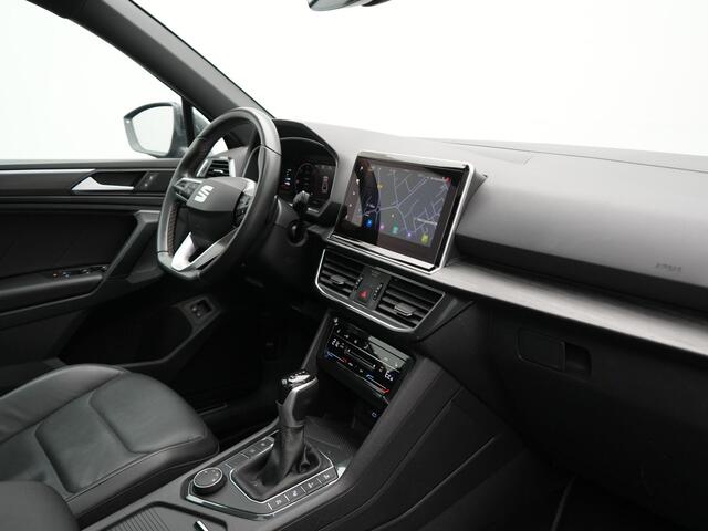 Seat Tarraco 1.4 TSI e-Hybrid Xcellence Plug In Hybrid 245pk Dealer O.H PHEV | Trekhaak Af Fabriek | Panodak | Adaptive Cruise | 360 Camera | Lederen Sportstoelen Memory & Verwarmd | Apple Carplay | Virtual | Stuur Verwarmd | Blis | Navigatie | DAB | 20"L.M |