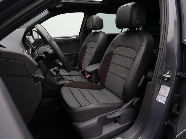 Seat Tarraco 1.4 TSI e-Hybrid 245 pk DSG PHEV Xcellence | Panoramadak | Trekhaak | Adaptief onderstel | Rondomzicht camera | Stuur-/achterbankverwarming