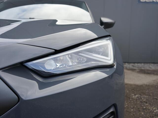 Seat Tarraco 1.4 TSI e-Hybrid PHEV FR 1ste eigenaar / Orig. NL / Dealer onderh. / Trekhaak / Virtual cockpit / Leder / Camera / Elek. stoelen / Adaptive cruise / Keyless