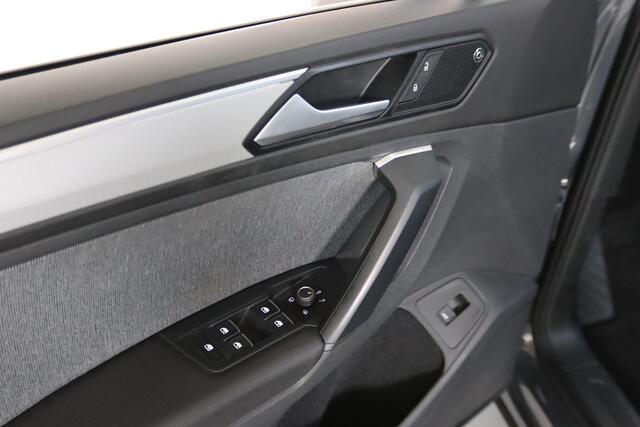 Seat Tarraco 1.5 TSI Style 7-Persoons, Panoramadak, Trekhaak, ACC, Navigatie, Apple CarPlay/Android Auto